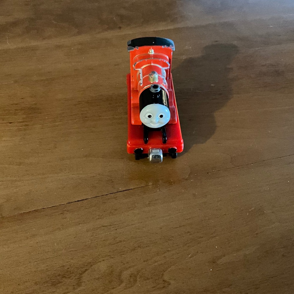 Thomas and Friends Train James & Train Carriages Lot Toy Trains - Picture 2 of 15